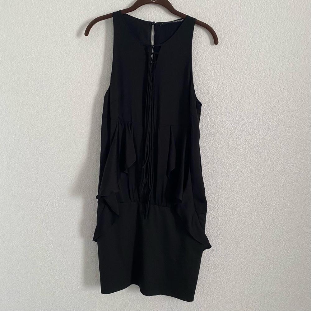AnnaRita N Women's Size 42 US 6 Black Sleeveless Fringe Detail Dress